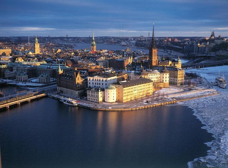 Stockholm Checkin Apartment Alvik Buitenkant foto